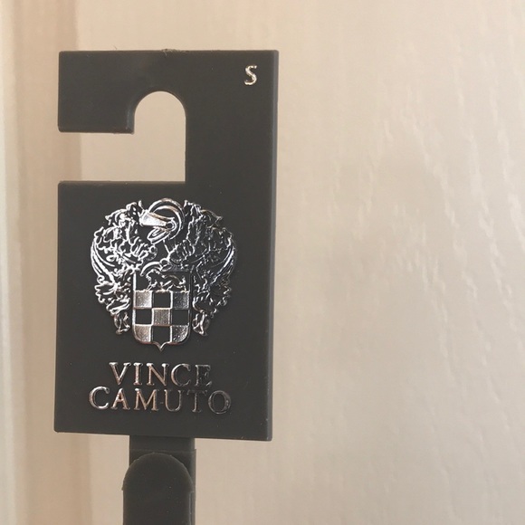 Vince Camuto Versatile Leopard Fanny Pack sz small - Picture 5 of 6